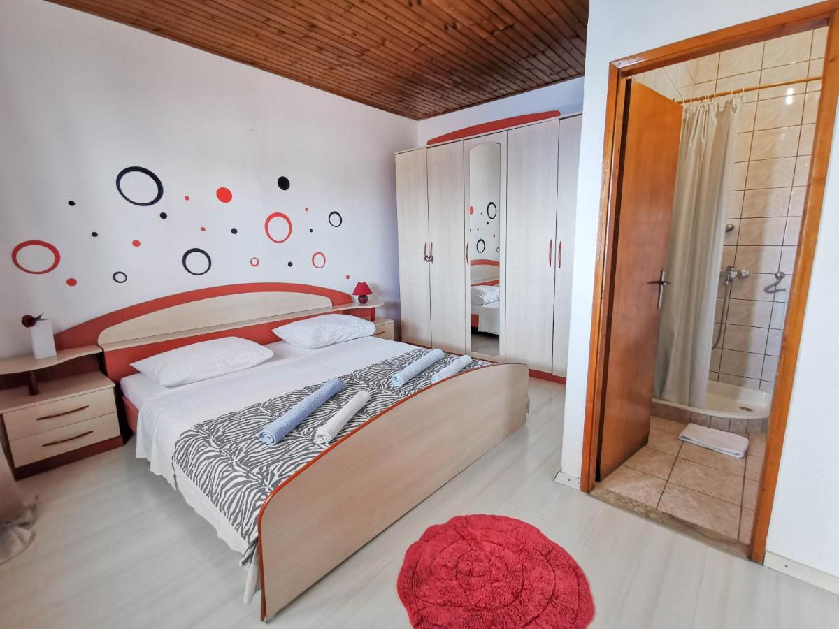 Turina Apartments Makarska Kültér fotó