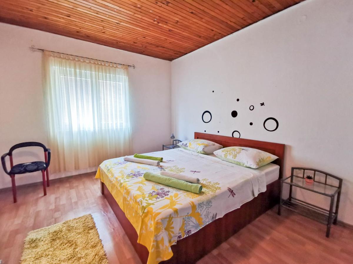 Turina Apartments Makarska Kültér fotó