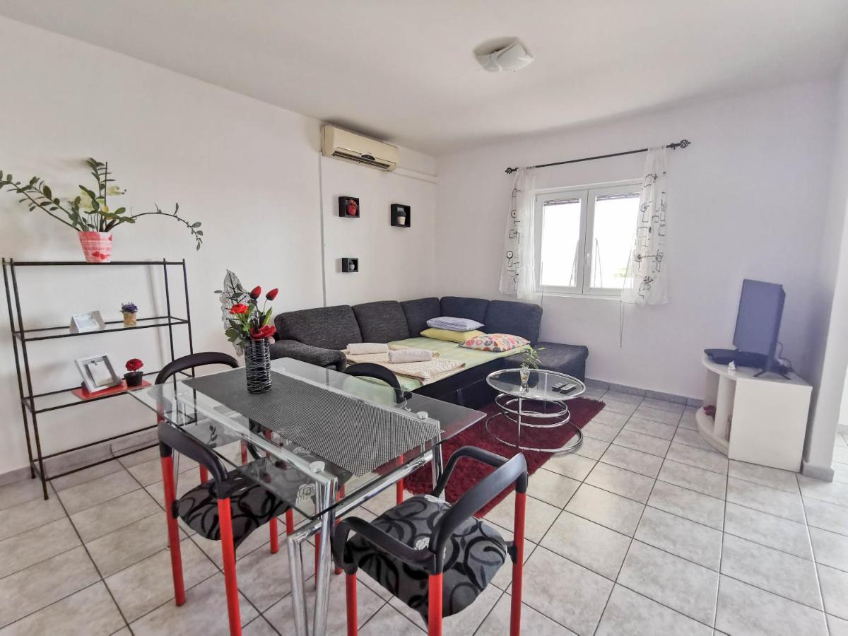 Turina Apartments Makarska Kültér fotó