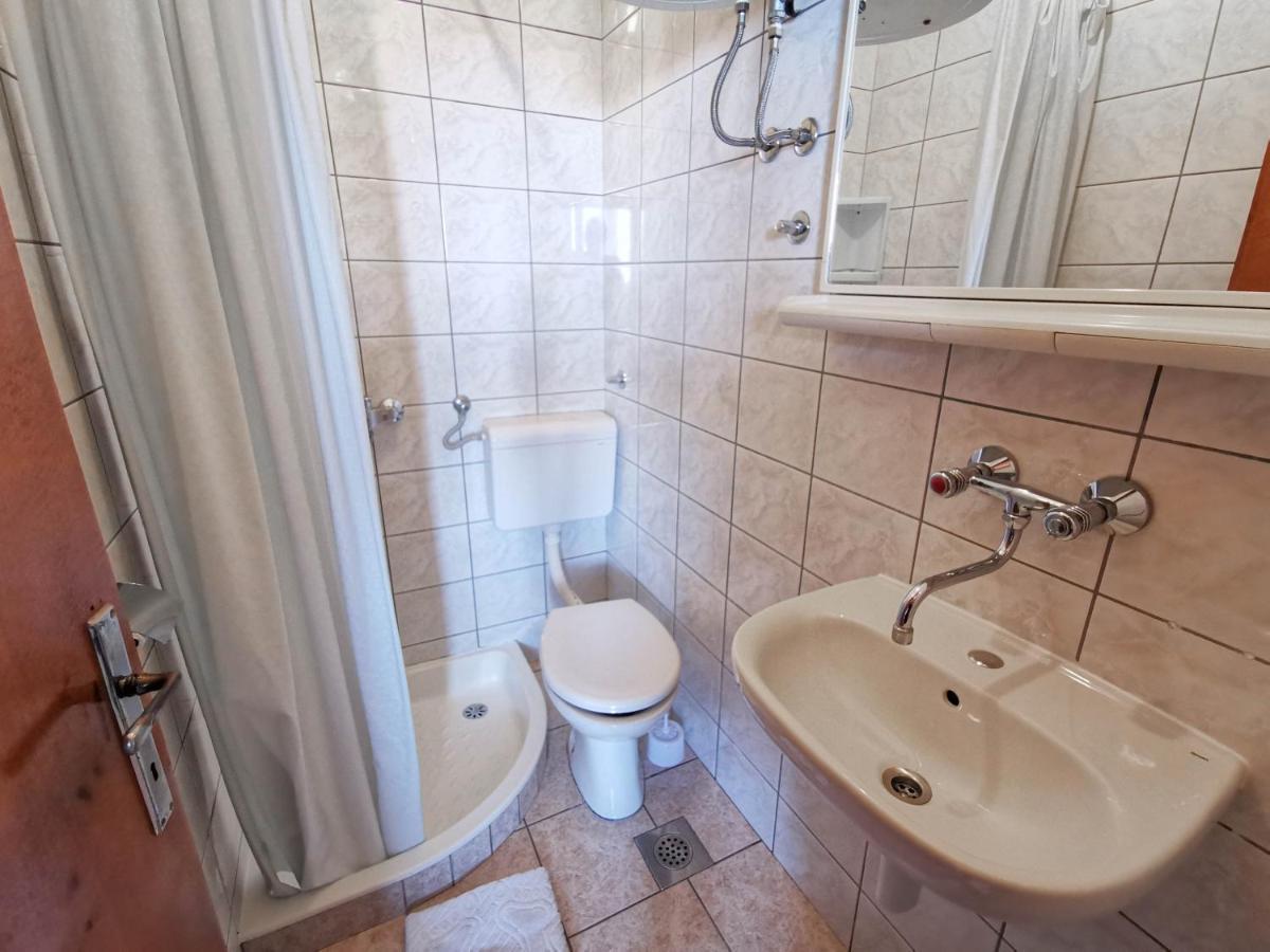 Turina Apartments Makarska Kültér fotó