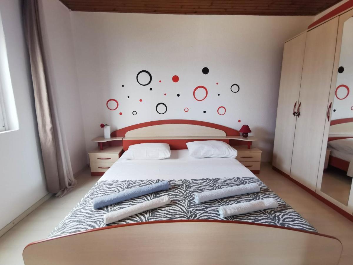 Turina Apartments Makarska Kültér fotó