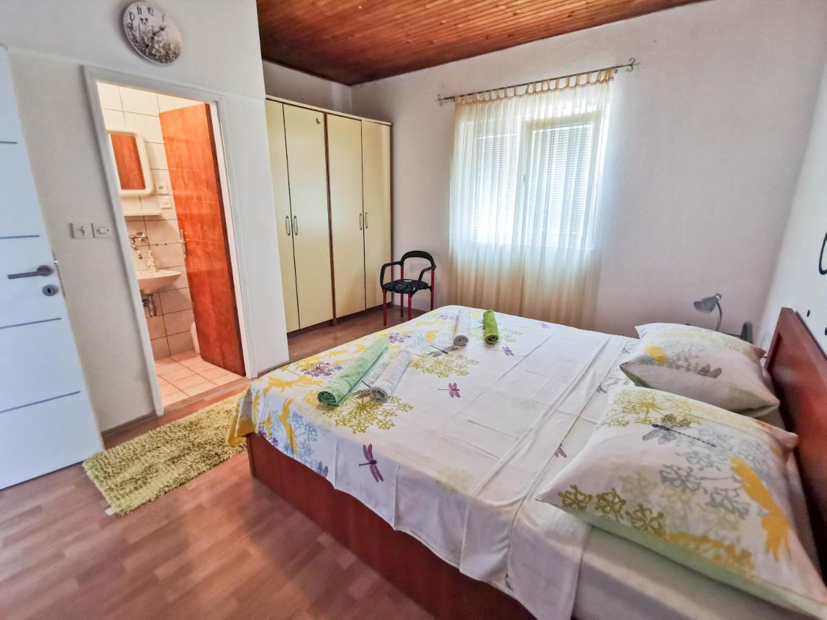 Turina Apartments Makarska Kültér fotó