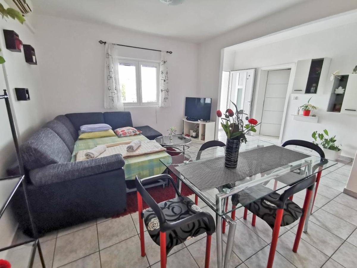 Turina Apartments Makarska Kültér fotó