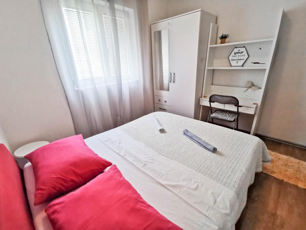 Turina Apartments Makarska Kültér fotó